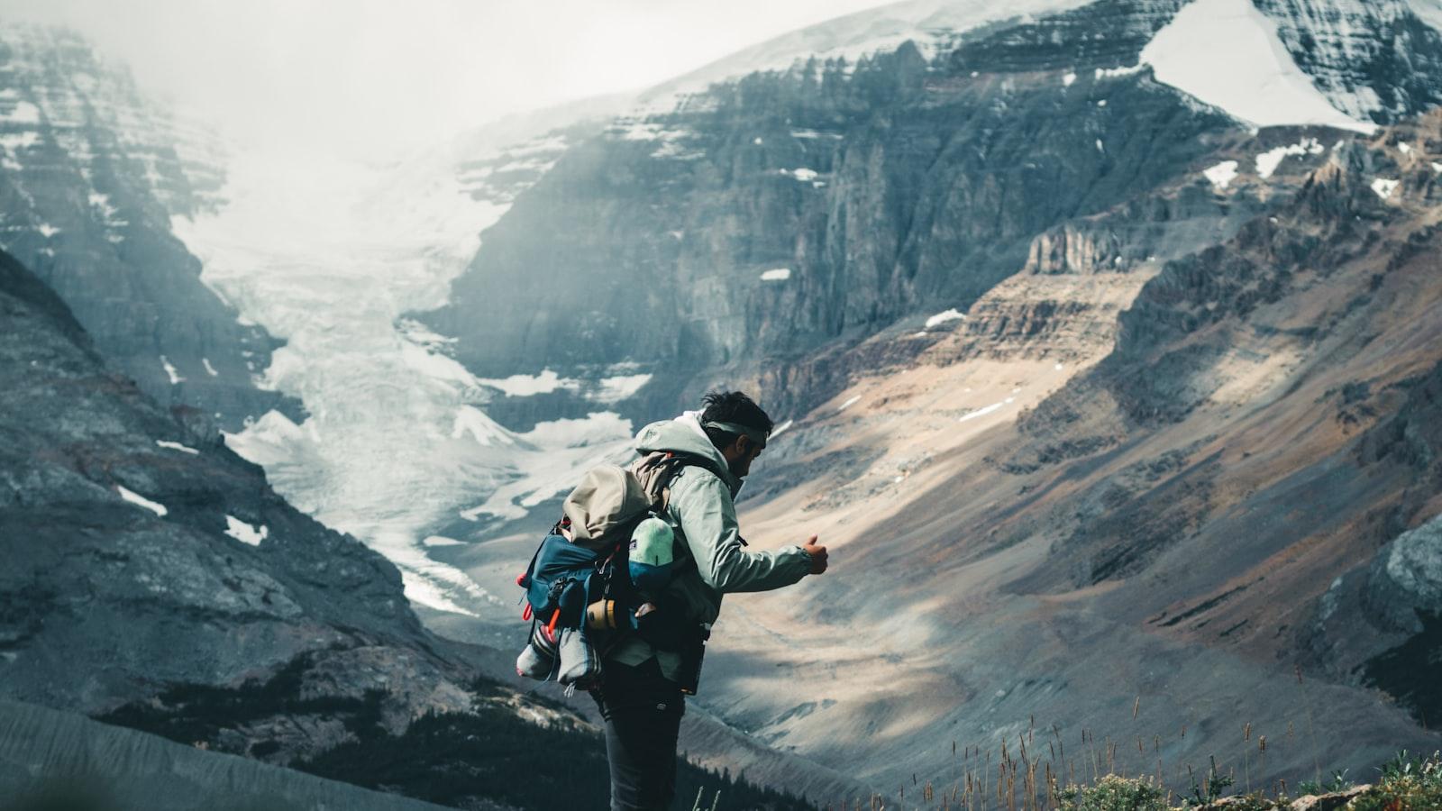 Heading 2: Enhancing​ Well-being: ⁣The Physical, Mental,​ and⁢ Emotional Benefits of Outdoor Adventures